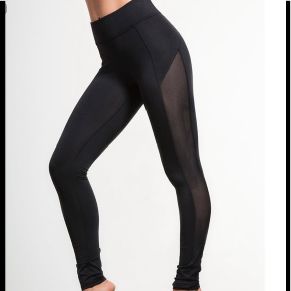MICHI Pants - Michi stardust leggings size m